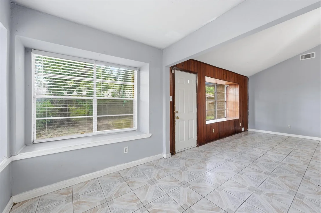 Photo of 12402 Enchanted Path Drive