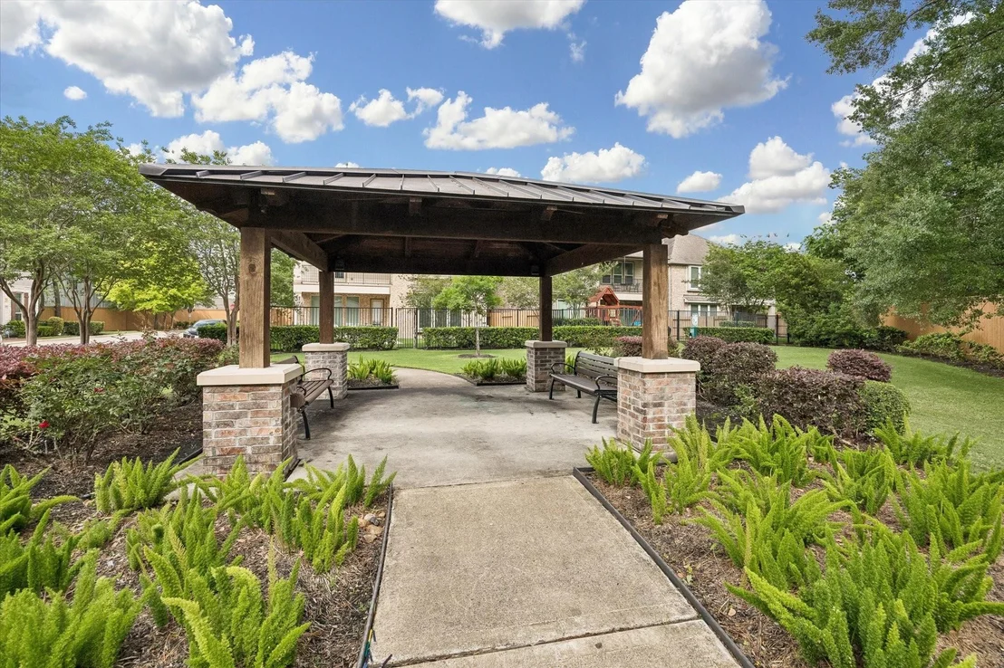 Photo of 1018 Shepherd Oaks Drive