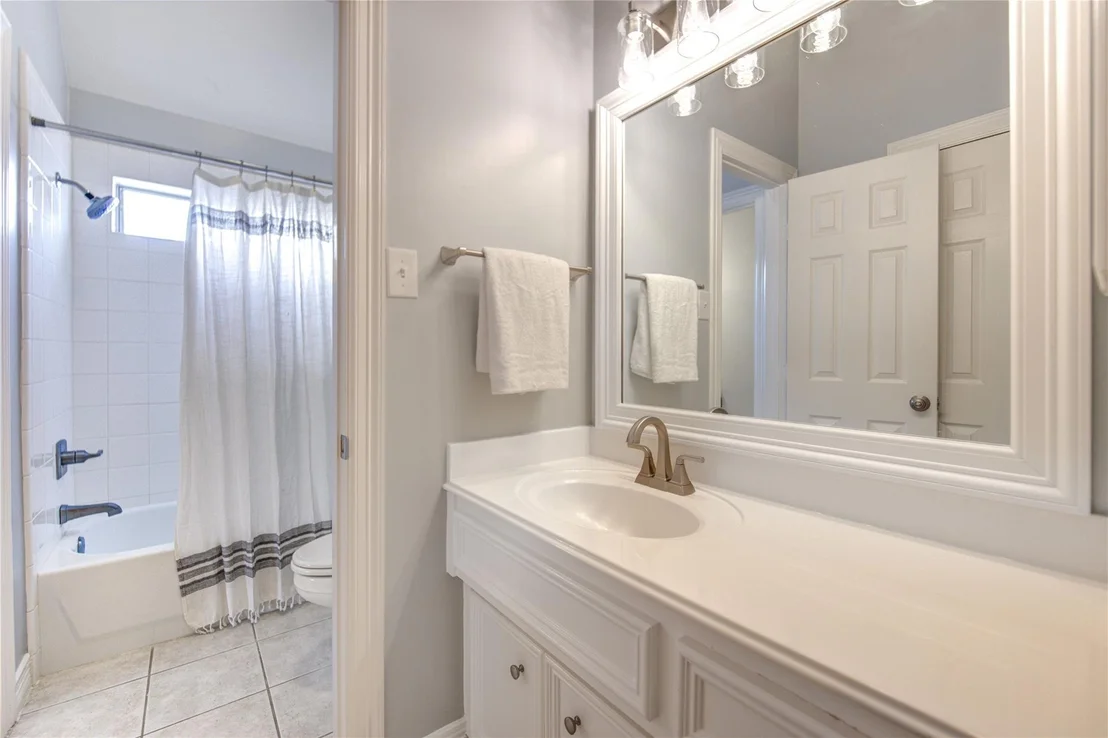 Photo of 4307 Canfield Oaks Lane