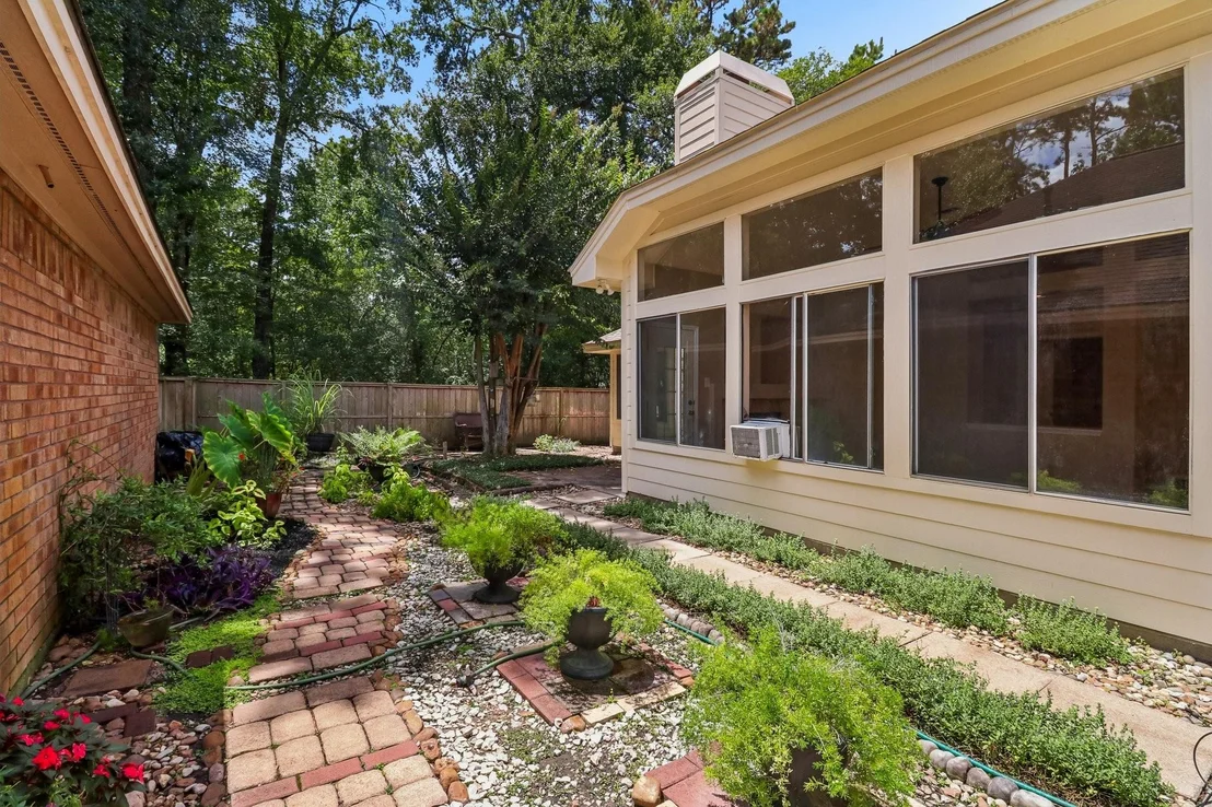 Photo of 26 Cedar Chase Place