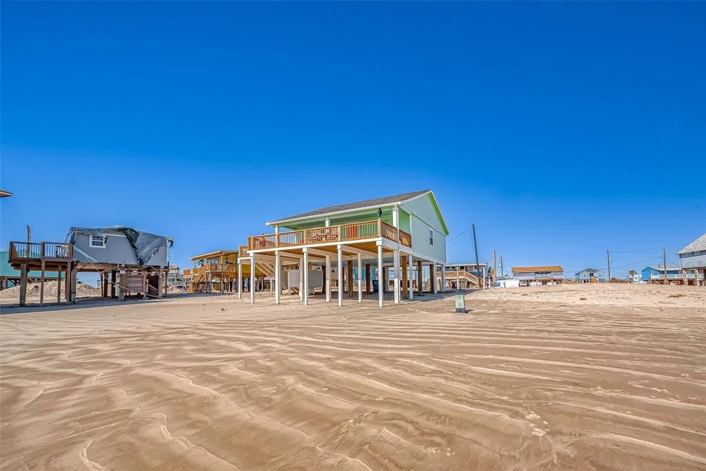 Photo of 1115 White Cap Drive