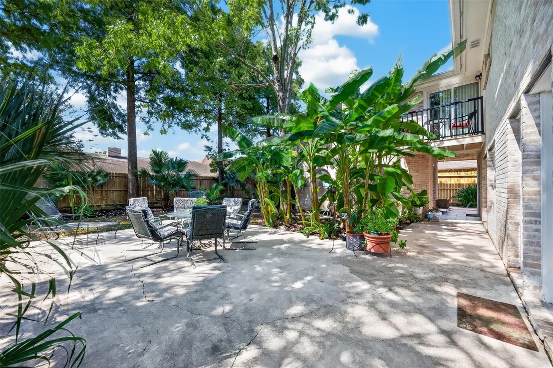 Photo of 1003 Villa Court Drive