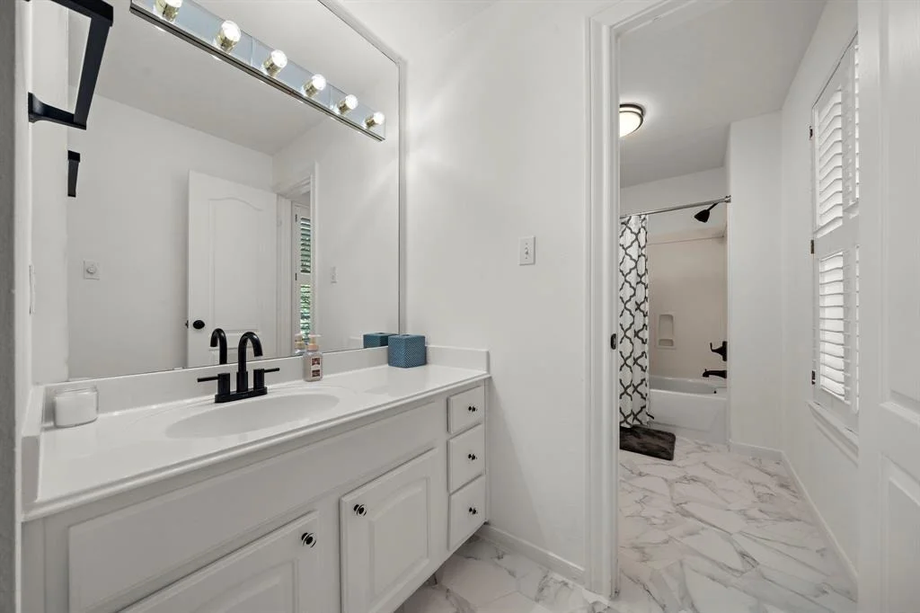 Photo of 5203 Cedar Bend Creek