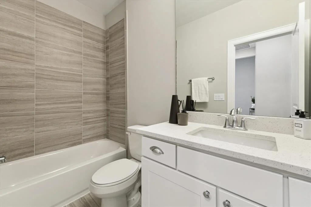 Photo of 6016 T C Jester Boulevard