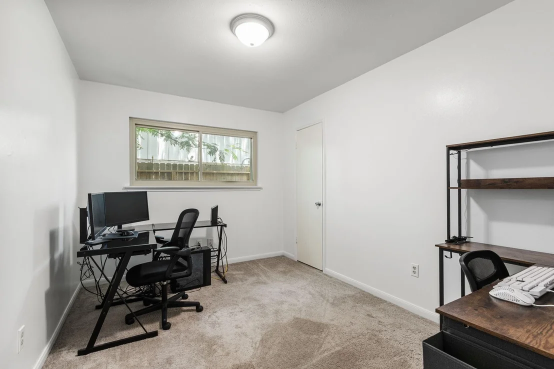 Photo of 9726 John Bank Drive