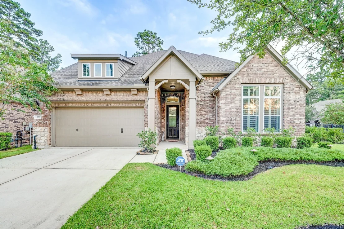Photo of 404 Summit Ridge Court