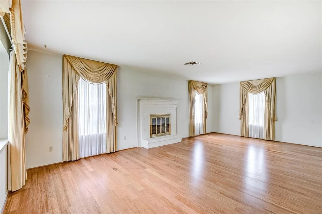Photo of 4100 Willow Bend Lane