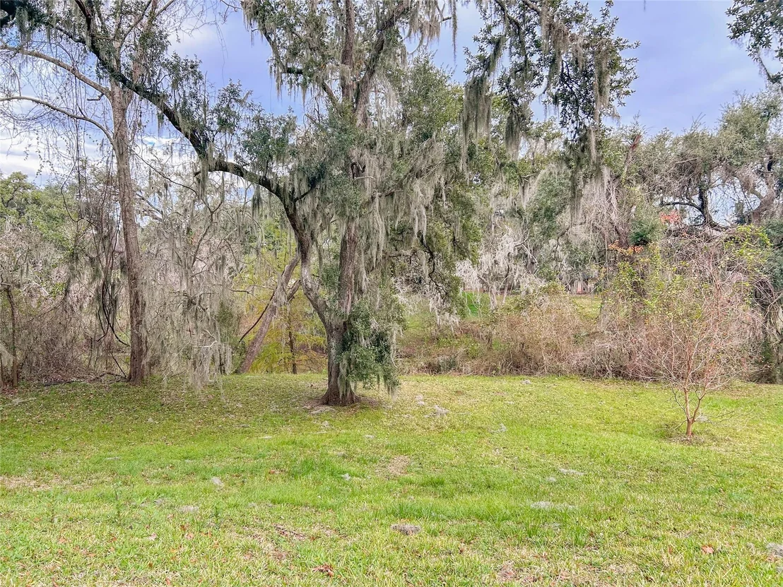 Photo of 530 Circle Way