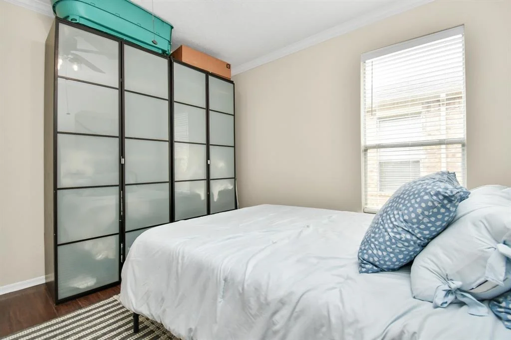 Photo of 1018 Turnberry Park Lane