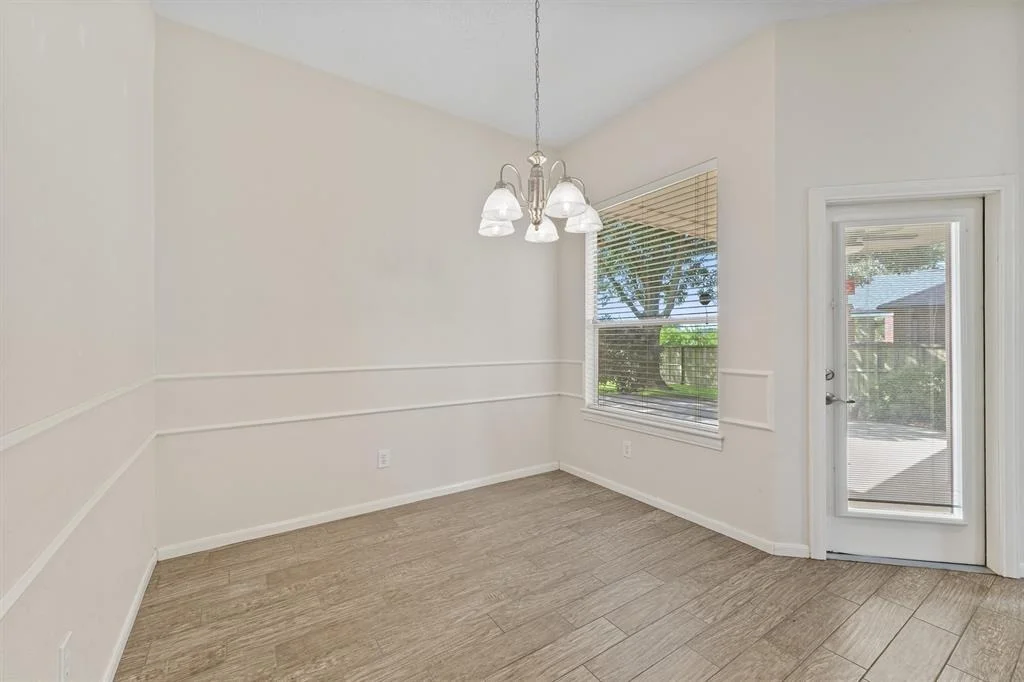Photo of 6981 Leisure Lane