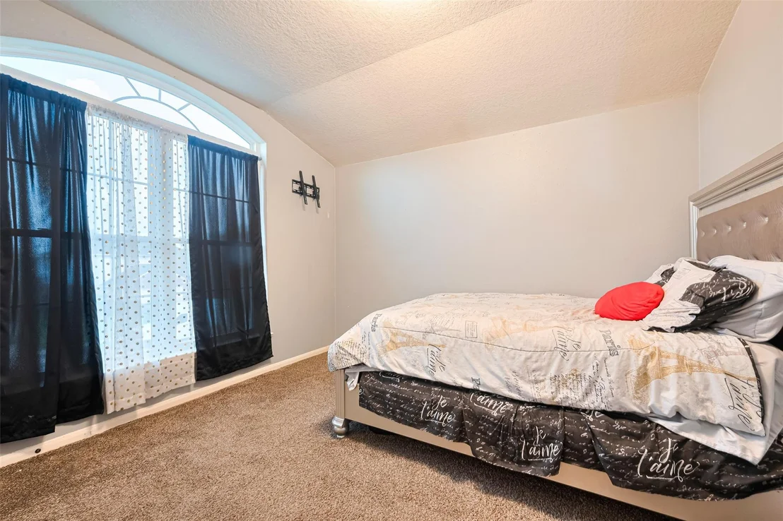 Photo of 1822 Karsen Drive