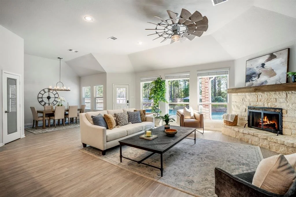 Photo of 9866 Guadalupe Street