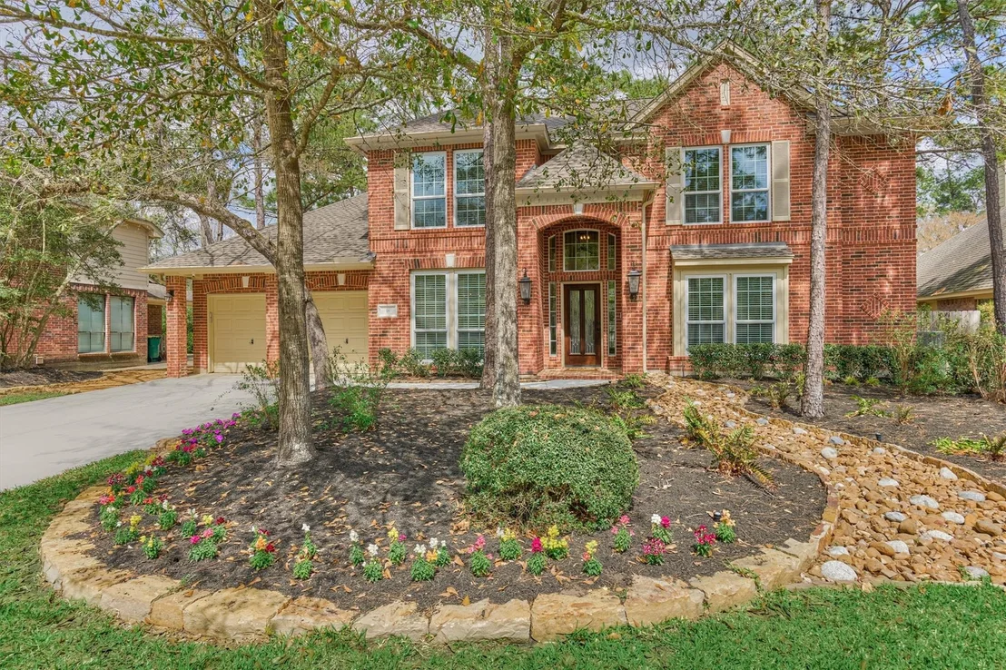 Photo of 18 Gallant Oak Place