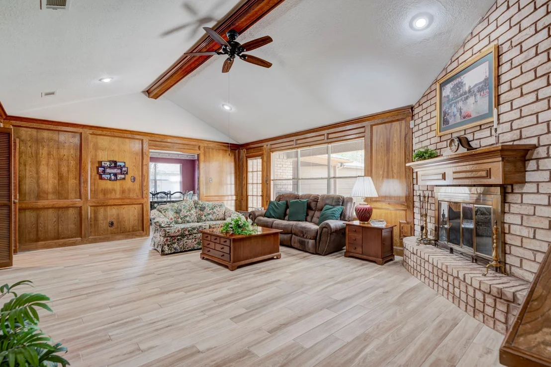 Photo of 17707 Woodlode Lane