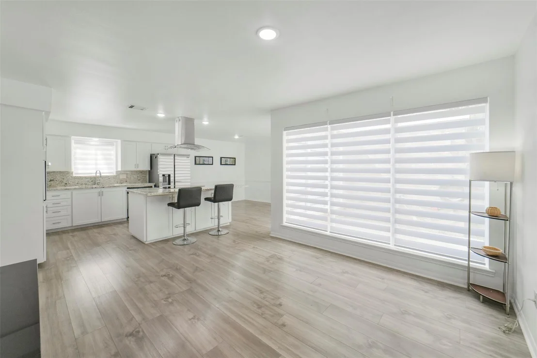 Photo of 1823 Cherry Bend Drive