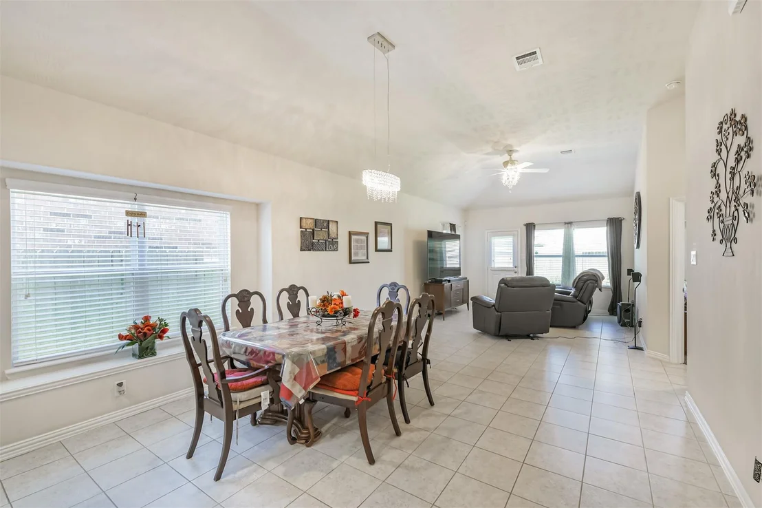 Photo of 7527 Windsor Valley Lane