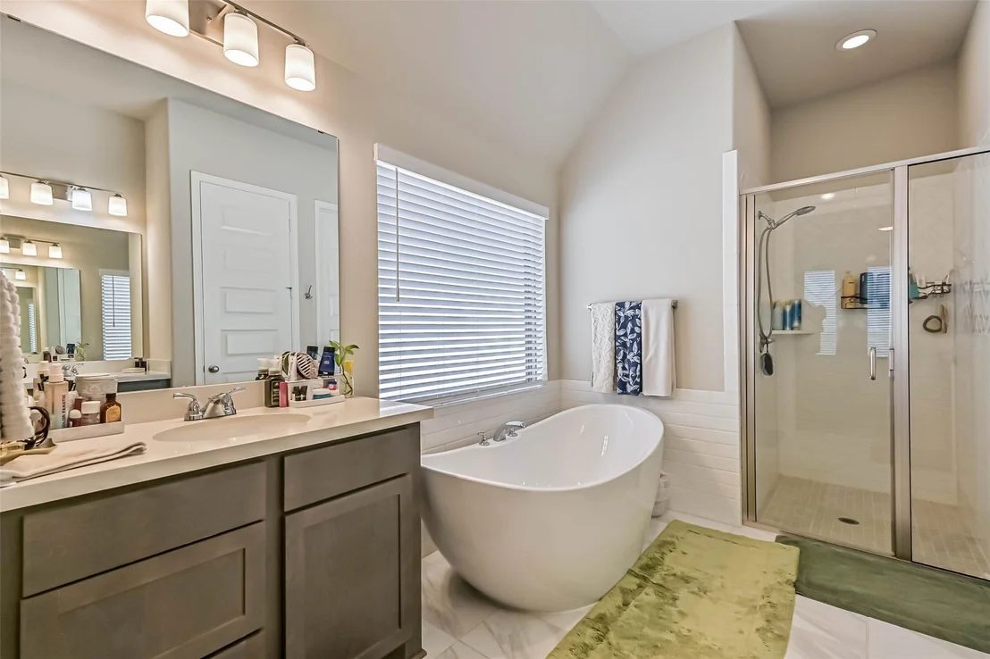 Photo of 5138 Walnut Grove Lane