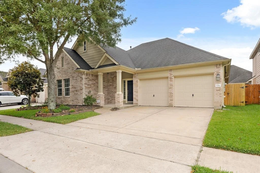 Photo of 12906 Leafy Shores Drive