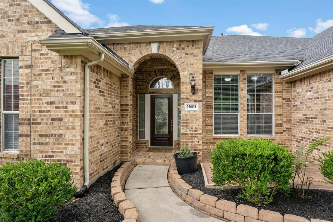 Photo of 25604 Ayers Lane