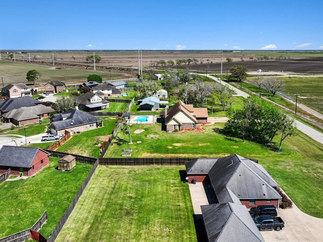 Photo of 3913 County Road 106
