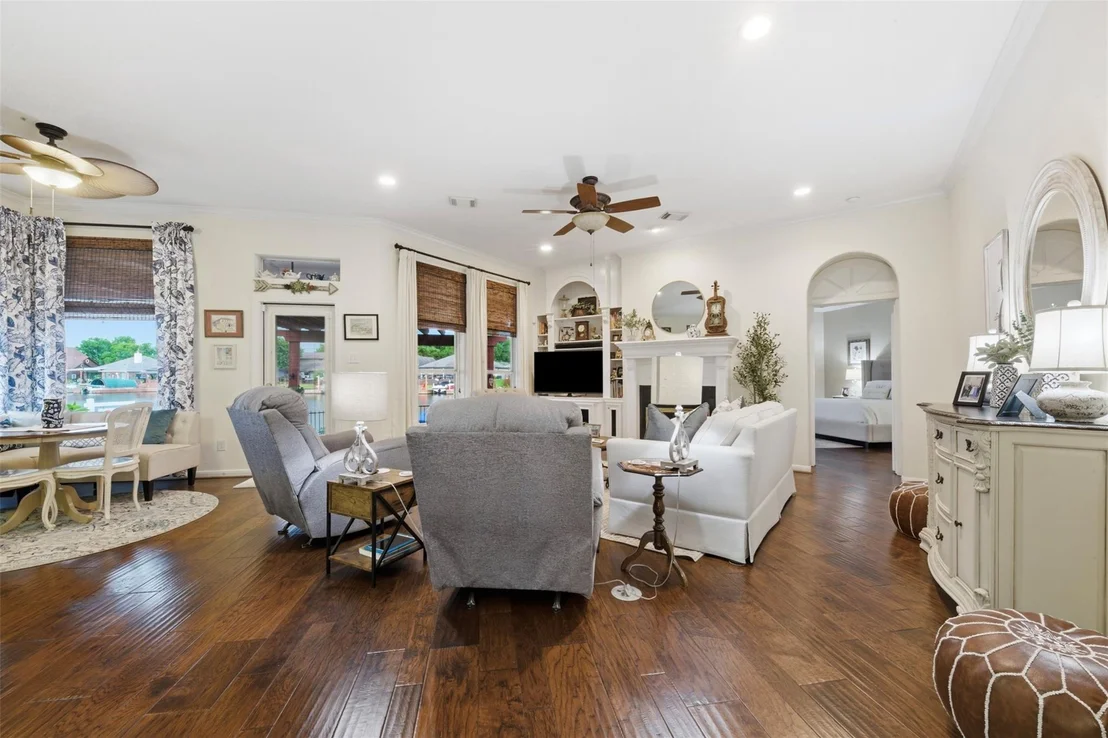 Photo of 13681 Lakeside Place Drive