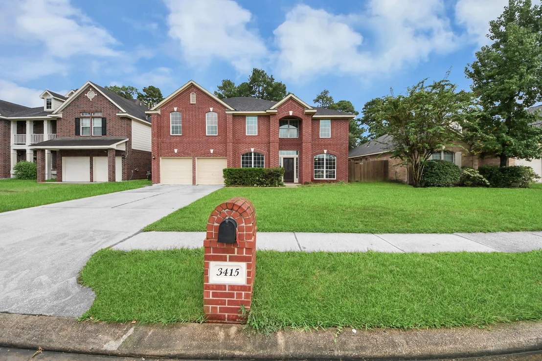 Photo of 3415 La Fleur Lane