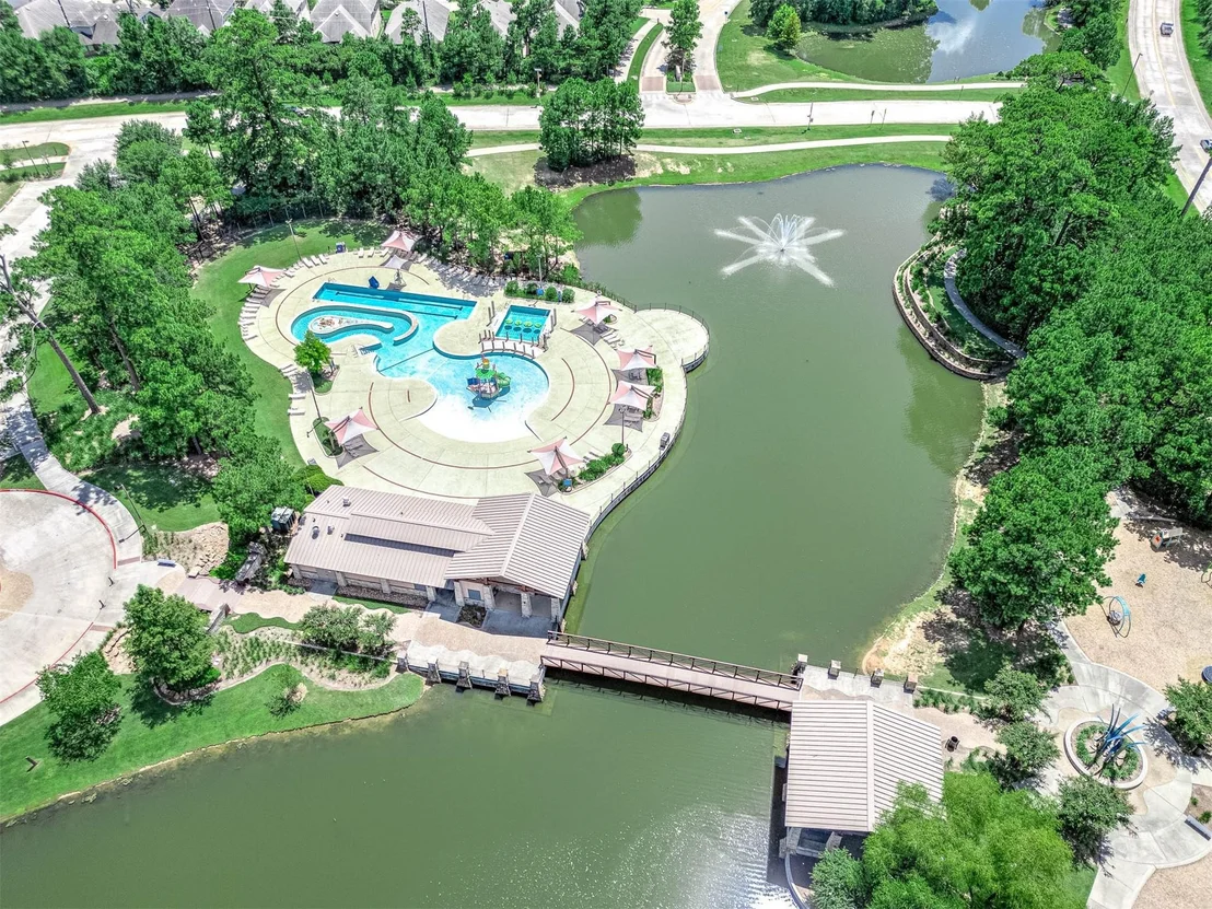 Photo of 35 S Greenprint Circle
