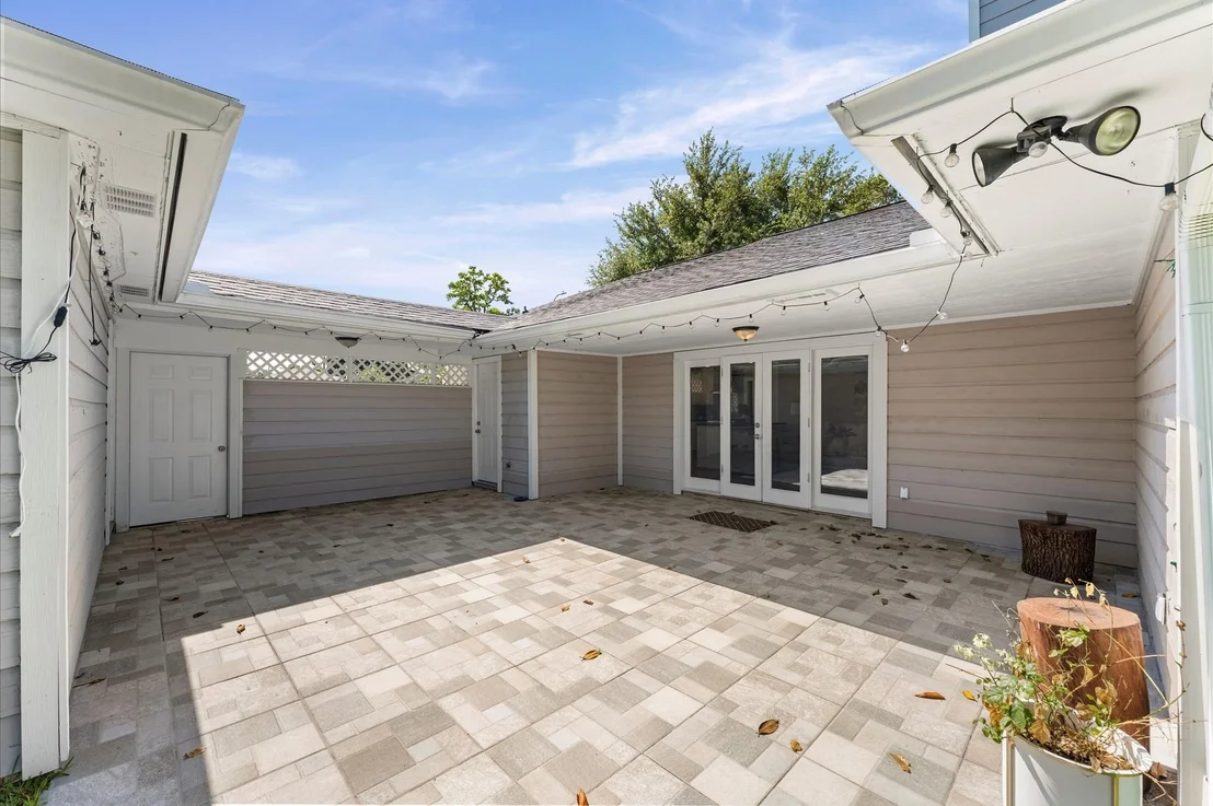 Photo of 12502 Pinerock Lane