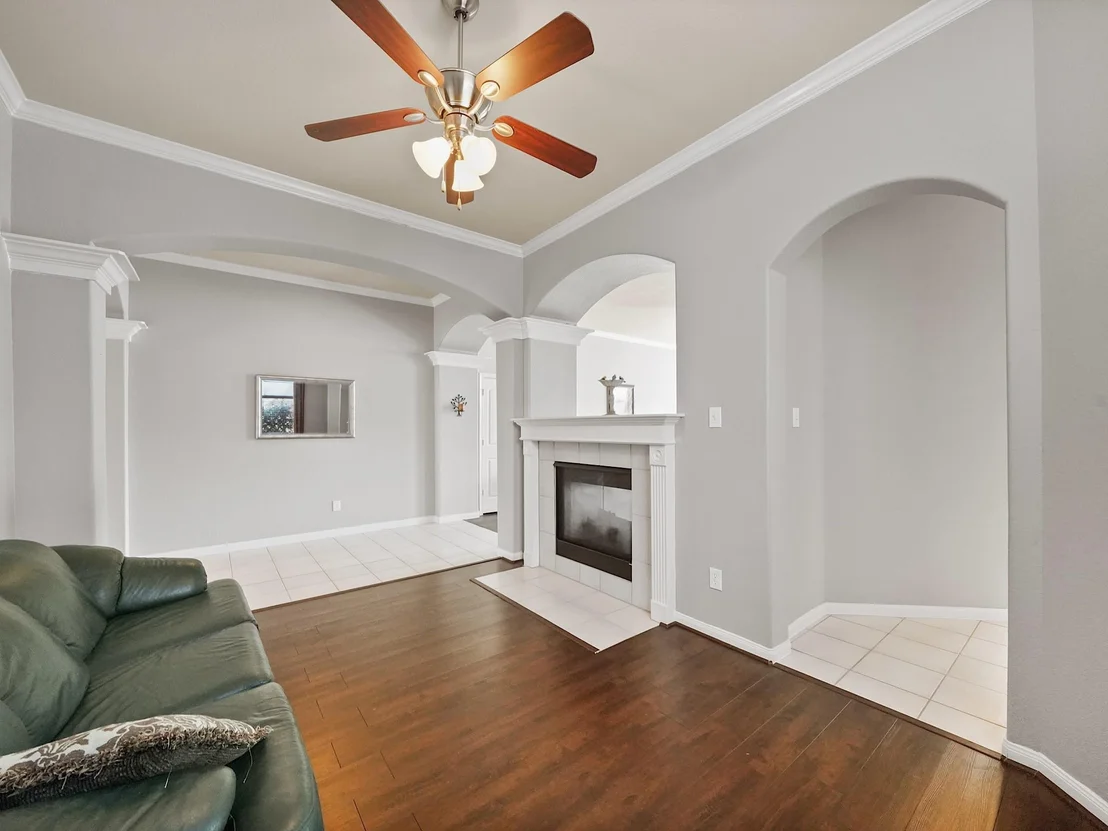Photo of 831 Merlin Roost