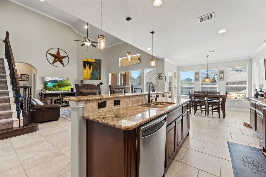 Photo of 2 Blue Bungalow Drive