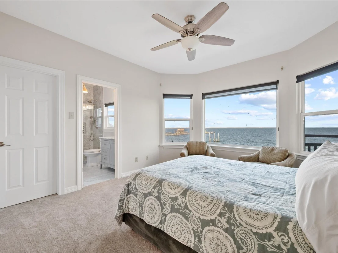Photo of 993 Sandy Court
