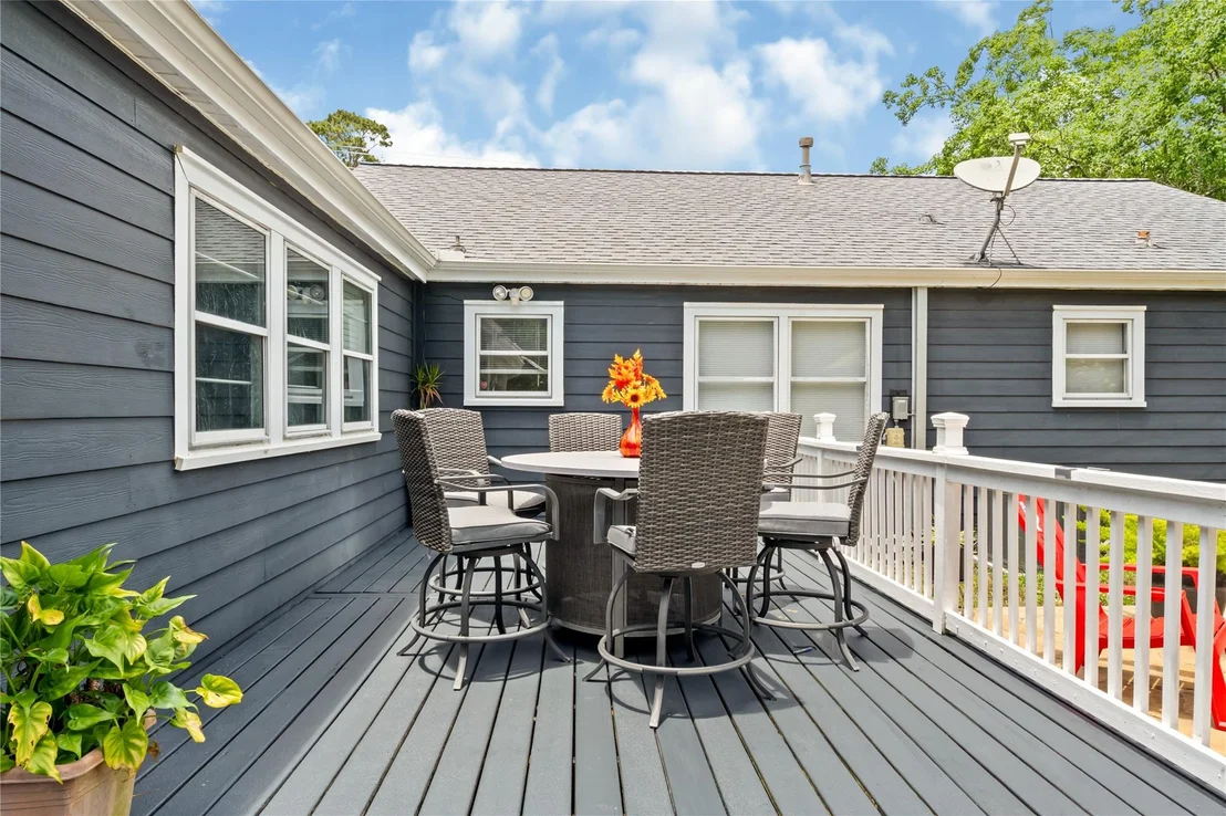 Photo of 2705 Cedar Drive