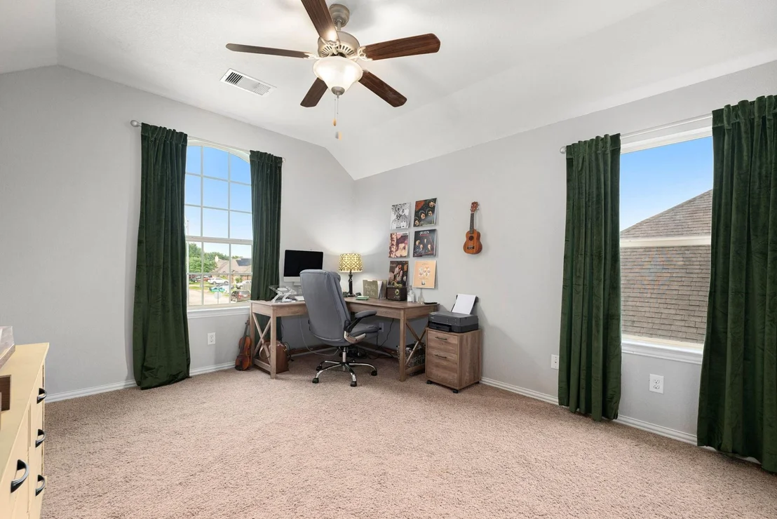 Photo of 2303 Crescent Water