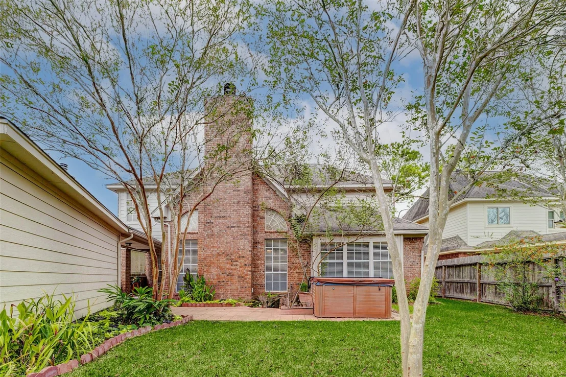 Photo of 4418 Bermuda Drive