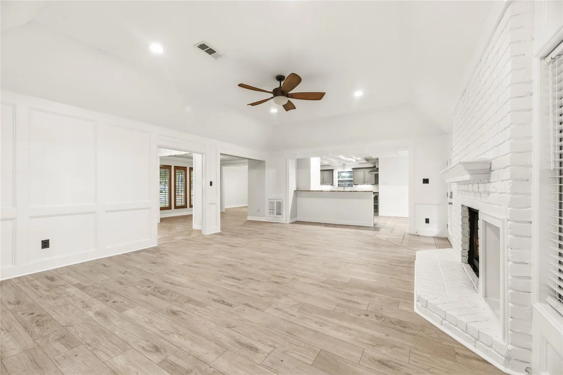 Photo of 5903 Echo Lake Lane