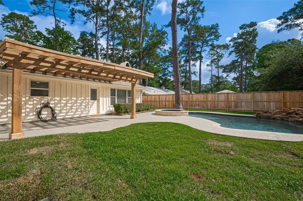 Photo of 6527 Walton Heath Drive