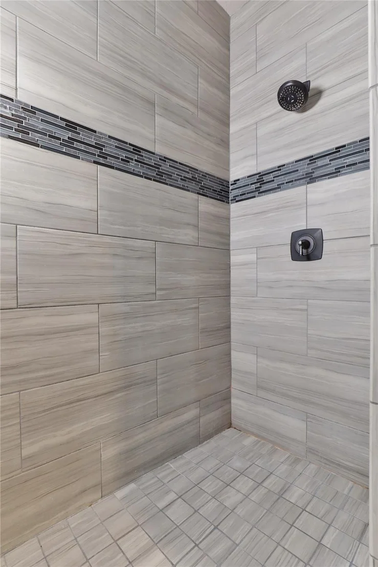 Photo of 717 Rustic Oaks Drive