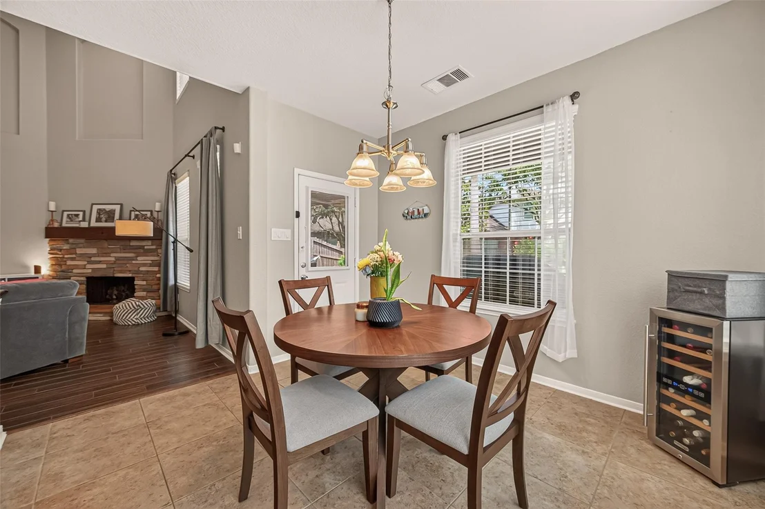 Photo of 3301 Sequoia Lake Trail
