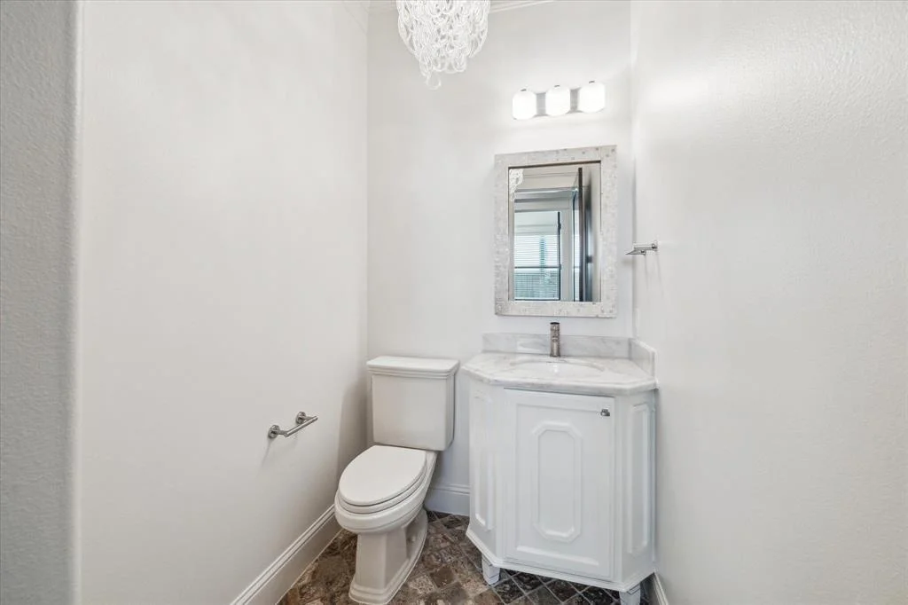 Photo of 1558 Hewitt Drive