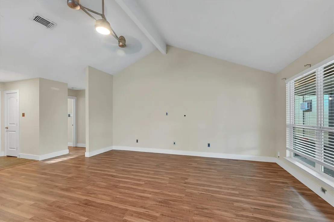 Photo of 4415 Pineville Lane