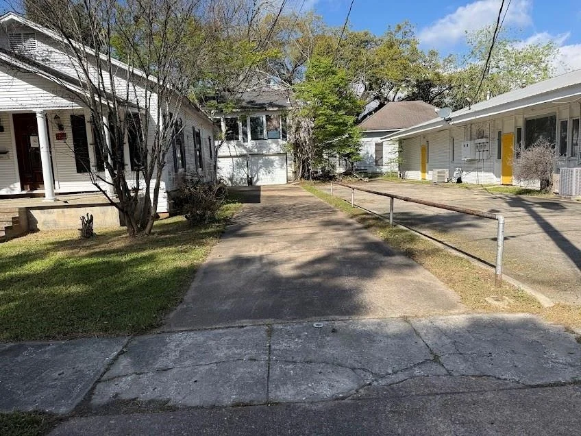Photo of 911 7th Street
