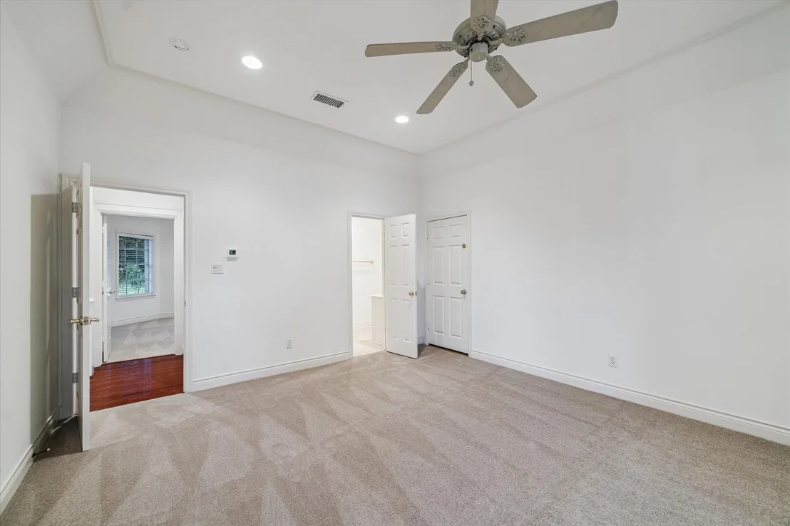 Photo of 115 Lake Estates Drive