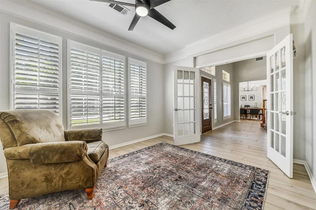 Photo of 2864 Everett Drive