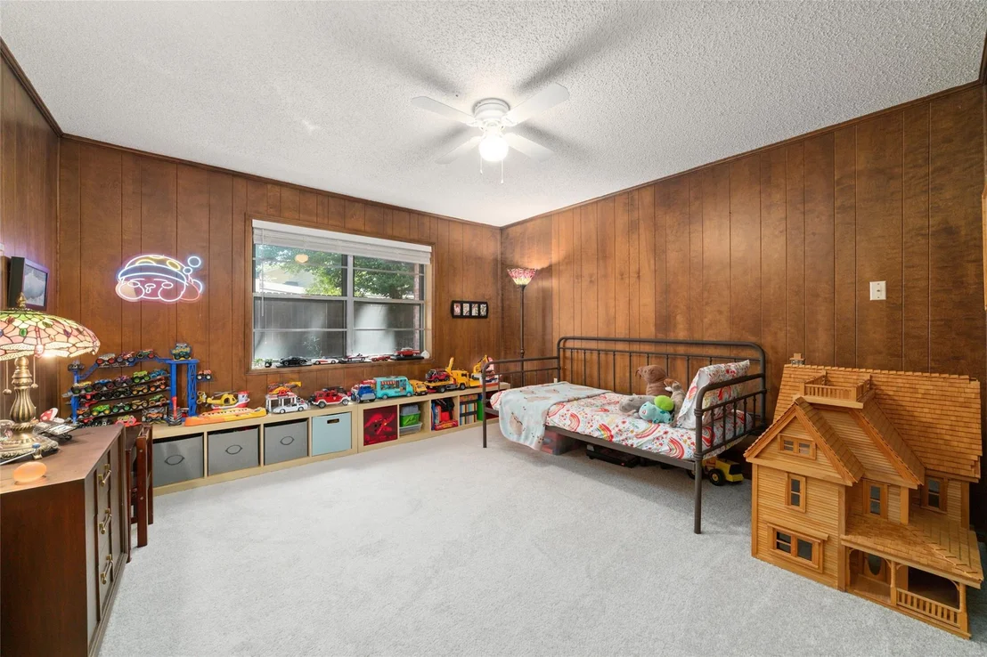 Photo of 5930 Old Lodge Drive
