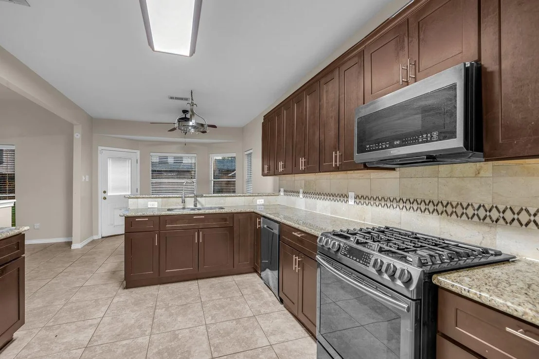 Photo of 23915 Spring Oak Drive