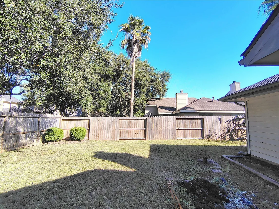 Photo of 4403 Waterfall Way