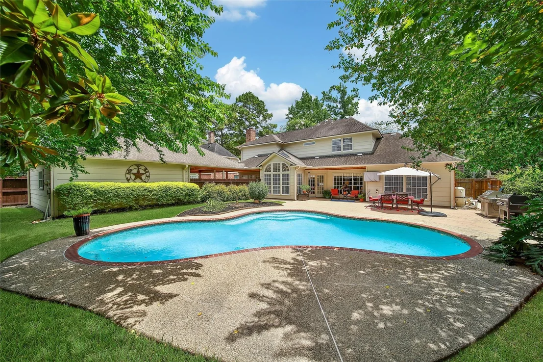 Photo of 1702 Seven Maples Drive