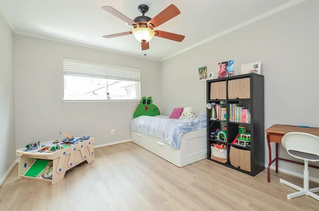 Photo of 2414 Briarbrook Drive