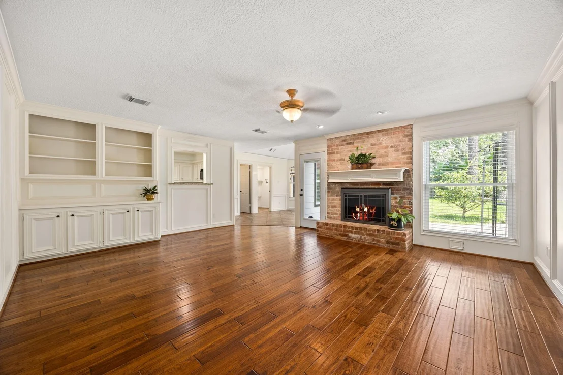 Photo of 12106 Oakcroft Drive