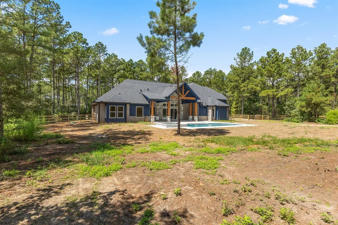 Photo of 15646 Forest Grove Drive